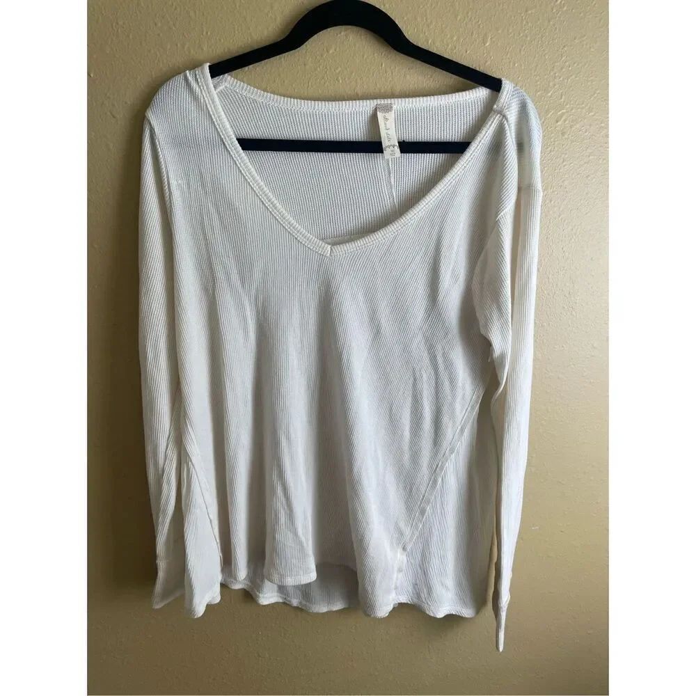 Altar’d State Longsleeve V Neck Lightweight Tunic Top Size M